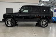 Mercedes-Benz G Series G 400 D 4MATIC AMG LINE PREMIUM 9