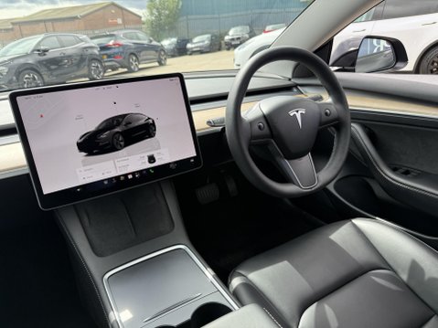 Tesla Model 3 Saloon 4dr Electric Auto RWD (241 bhp) 29