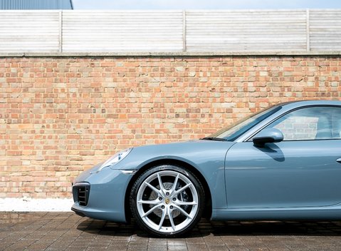 Porsche 911 (991.2) Carrera 21