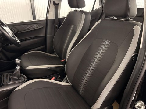 Hyundai i10 1.0 SE Connect Euro 6 (s/s) 5dr 9