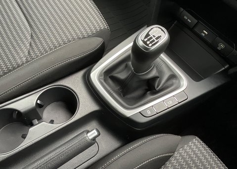 Kia Ceed 1.5T GDi ISG 2 26