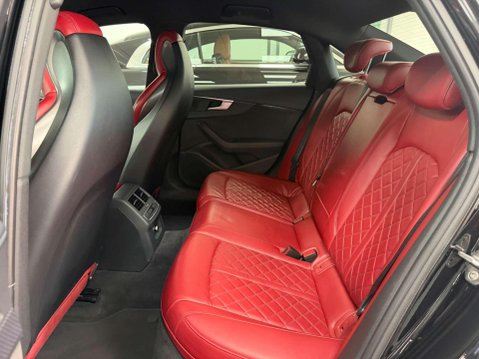 Audi S4 3.0 TFSI V6 Saloon 4dr Petrol Tiptronic quattro Euro 6 (s/s) (354 ps) 29
