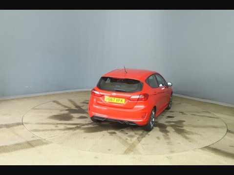 Ford Fiesta ST-LINE 6