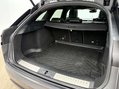 Land Rover Range Rover Velar 2.0 Range Rover Velar R-Dynamic HSE D240 Auto 4WD 5dr 35