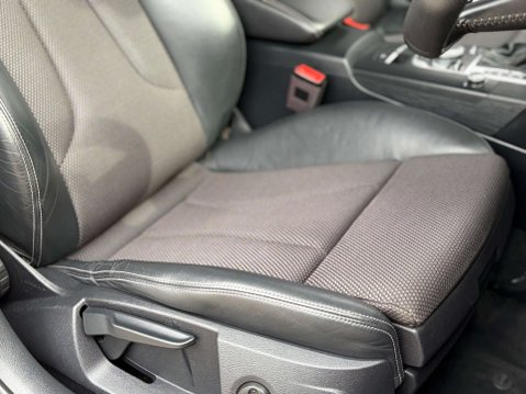 Audi A3 1.5 A3 Sportback S Line TFSI Semi-Auto 5dr 19