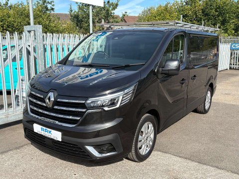 Renault Trafic 2.0 dCi Blue SL28 Sport Panel Van 5dr Diesel Manual L1 H1 Euro 6 (s/s) (130 35