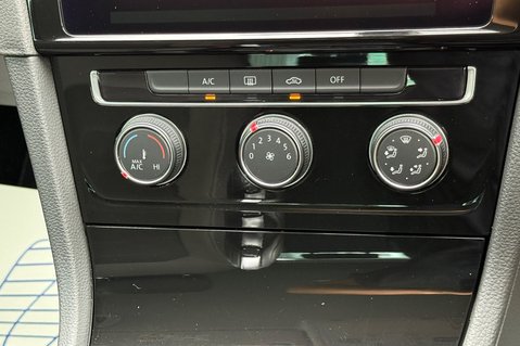 Volkswagen Golf GT TDI BMT  DSG - CAMERA -CARPLAY -8 SERVICES - 2 OWNERS -NEW MOT 38