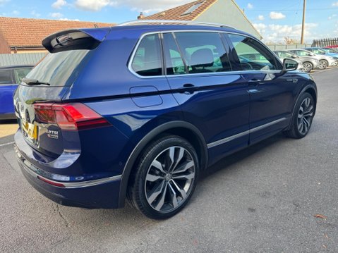 Volkswagen Tiguan R LINE TSI BMT 4MOTION DSG 14