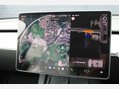Tesla Model Y LONG RANGE 18
