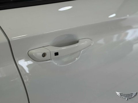 Hyundai KONA 1.6 h-GDi Premium DCT Euro 6 (s/s) 5dr 73