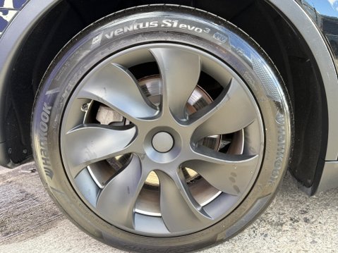 Tesla Model Y (Dual Motor) Long Range SUV 5dr Electric Auto 4WDE (384 bhp) 15