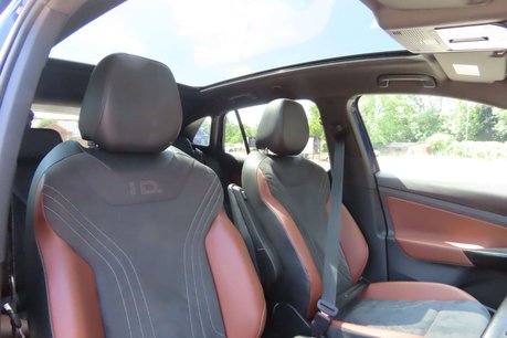 Volkswagen Id.4 Pro Performance 77kWh Family SUV 5dr Electric Auto (204 ps) 8