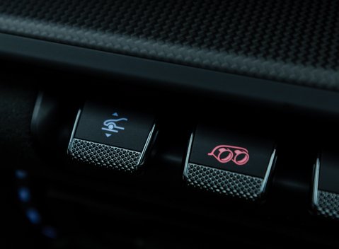 Porsche 911 Carrera 4 GTS (992) 23