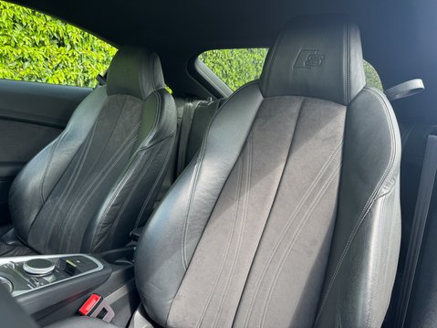 Audi TT 1.8 TFSI Black Edition Coupe 3dr Petrol Manual Euro 6 (s/s) (180 ps) 8