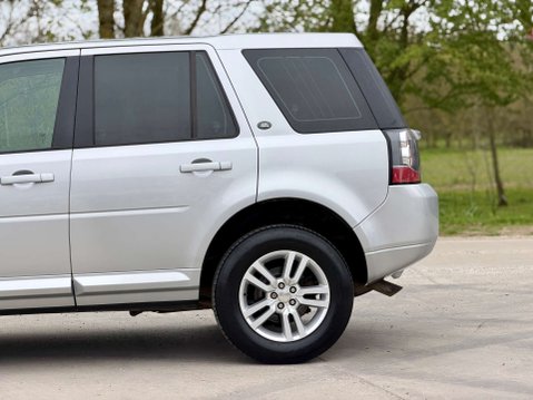 Land Rover Freelander 2.2 Freelander XS TD4 4WD 5dr 40