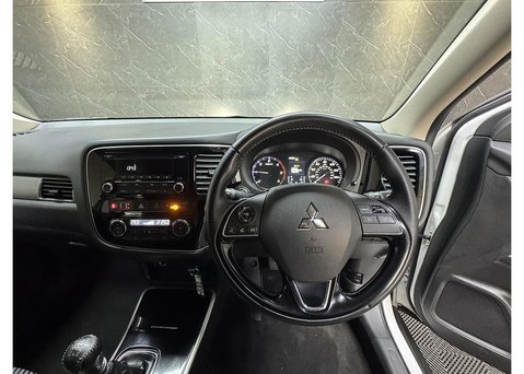 Mitsubishi Outlander 2.2 DI-D 3 SUV 5dr Diesel Manual 4WD Euro 6 (s/s) (147 ps) 56