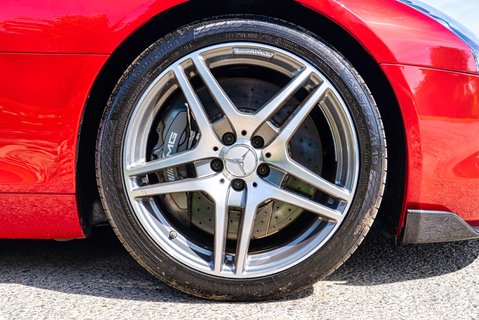 Mercedes-Benz SLS Coupe 6