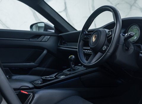 Porsche 911 GT3 TOURING (992) 14