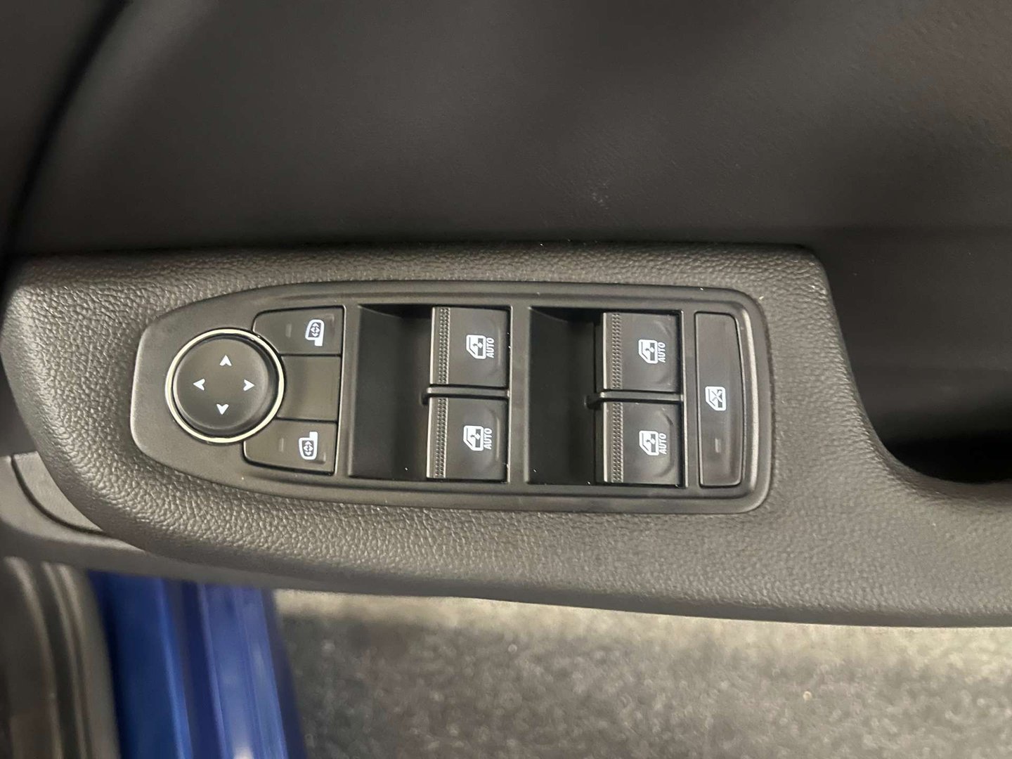 2023 Renault Clio — image 9
