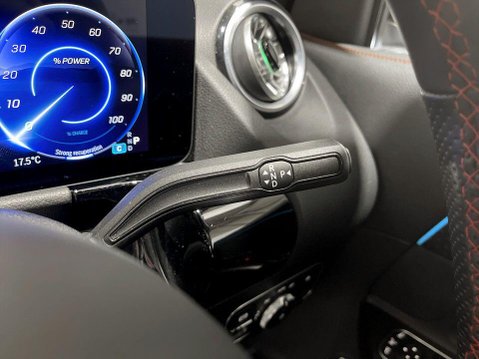 Mercedes-Benz EQA EQA 250+ 70.5kWh AMG Line (Executive) SUV 5dr Electric Auto (190 ps) 17