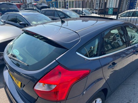 Ford Focus 1.6 Titanium Navigator Powershift Euro 5 5dr 16