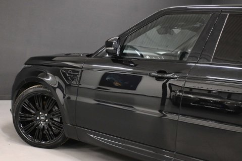Land Rover Range Rover Sport 3.0 Range Rover Sport HSE Dynamic Black D MHEV Auto 4WD 5dr 15