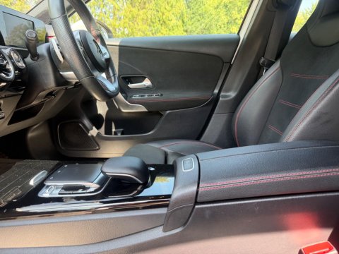Mercedes-Benz A Class 1.3 A200 AMG Line 7G-DCT Euro 6 (s/s) 5dr 31