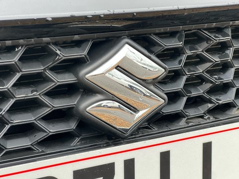 Suzuki Swift SPORT BOOSTERJET MHEV 13