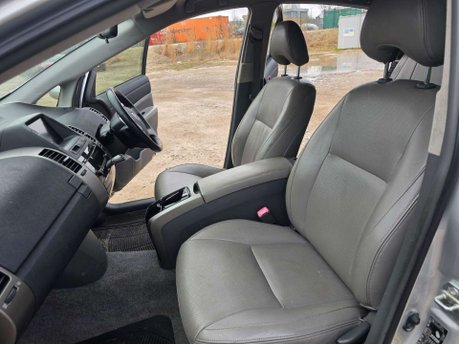 Toyota Prius 1.5 T3 CVT 5dr 41