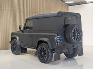 Land Rover Defender 2.2 Defender 90 Hard Top TD 4WD 5dr 19
