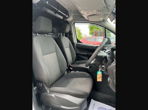 Ford Transit Connect 1.6 Transit Connect 210 E-Tech 2