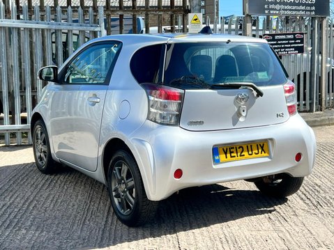 Toyota Iq VVT-I IQ2 10