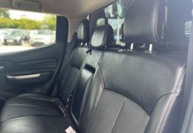 Mitsubishi L200 DI-D BARBARIAN DOUBLE CAB AUTO REAR CANOPY 38