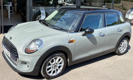 Mini Hatch Cooper 1.5 Petrol Automatic Pepper / Media 5 door - SAT NAV - REAR CAMERA 9