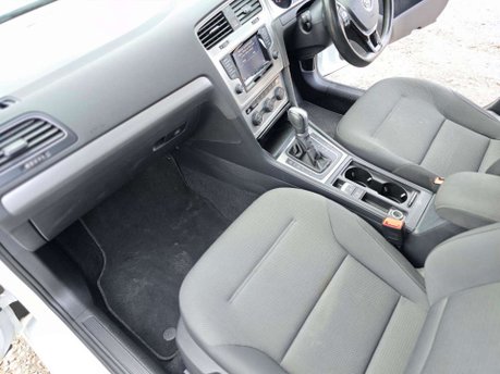 Volkswagen Golf 1.4 TSI BlueMotion Tech Match Hatchback 5dr Petrol DSG Euro 5 (s/s) (122 ps 43