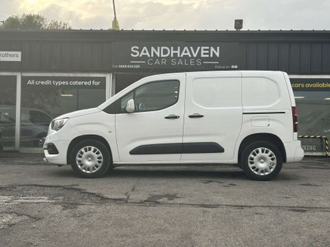 Vauxhall Combo 1.5 Turbo D 2300 Sportive Panel Van 4dr Diesel Manual L1 H1 Euro 6 (100 ps) 8
