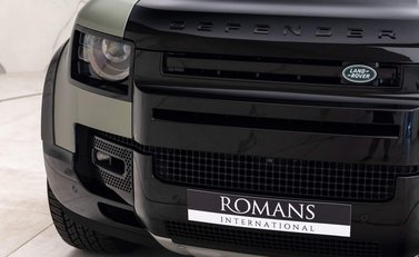 Land Rover Defender V8 23