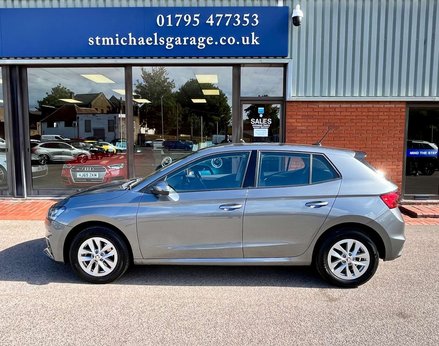Skoda Fabia 1.0 Fabia SE Comfort TSi Semi-Auto 5dr 11