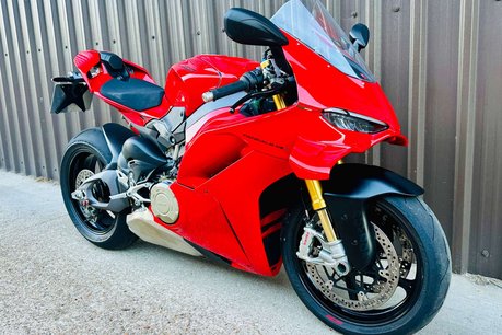 Ducati Panigale V4 1.1 Panigale V4 S 6