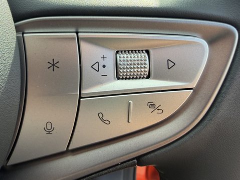 BYD Dolphin G 1.5 DM-i Boost 5dr Auto 30