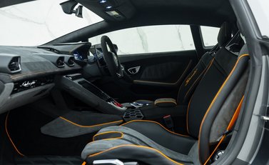 Lamborghini Huracan STERRATO 17