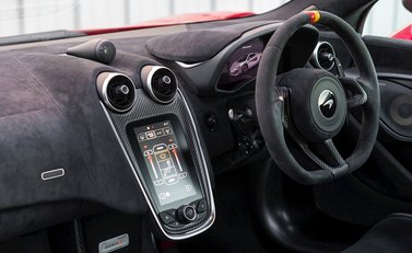 McLaren 600 Apex Collection 18