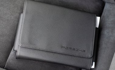 Porsche 911 (991.2) Carrera 4 GTS 29