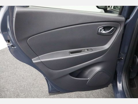 Renault Captur 1.5 Captur Iconic dCi Auto 5dr 42