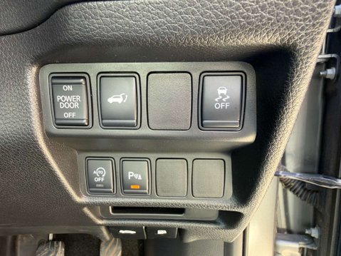 Nissan X-Trail 1.6 dCi Tekna SUV 5dr Diesel Manual Euro 6 (s/s) (130 ps) 32