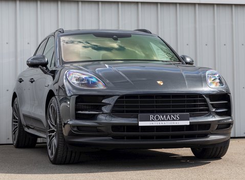Porsche Macan S 1