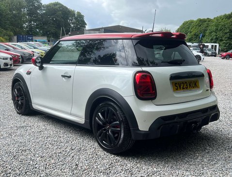 Mini Hatch 2.0 John Cooper Works Auto 3dr 9
