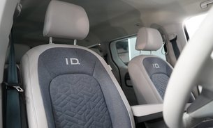 Volkswagen Id.Buzz Style One Owner Adaptive Cruise Electric Power Doors & Tailgate Rev Camera 19