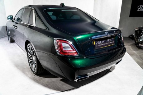 Rolls-Royce Ghost V12. FULL PPF. STARLIGHT. H, C & M SEATS. REAR ENTERTAINMENT. HUD. 44