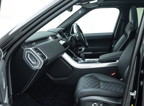 Land Rover Range Rover Sport 5.0 SVR Carbon Edition 16